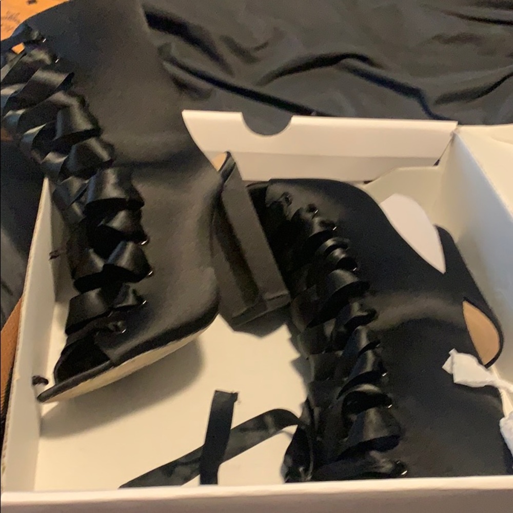 Women heels